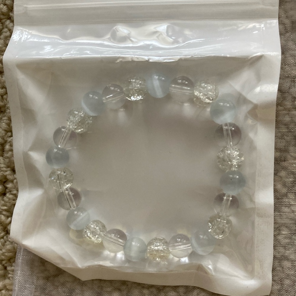 NEW Clear Elastic Beaded Bracelet Elegant Glitter Reiki Infused Stretch NIB